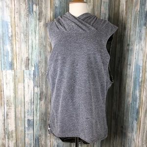 The squad oversized sleeveless pullover vest M